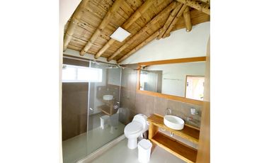 Se Vende O Se Permuta Hotel Campestre Via Aeropuerto 8405266