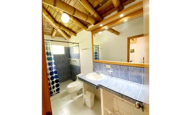 Se Vende O Se Permuta Hotel Campestre Via Aeropuerto 8405266