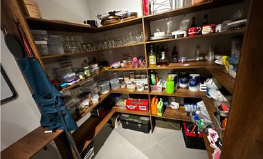 EXPECTACULAR FINCA MODERNA MUY CERCANA AL CASCO URBANO