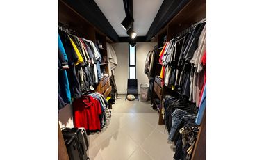 EXPECTACULAR FINCA MODERNA MUY CERCANA AL CASCO URBANO