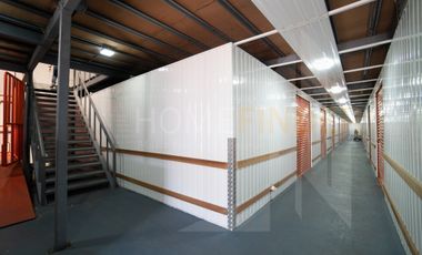 Warehouse in Sukhumvit