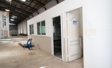 Warehouse in Sukhumvit