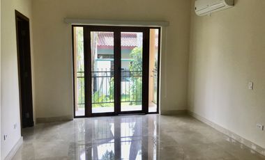 Casa en venta en Clayton - Ph Los Senderos de Camino de cruces