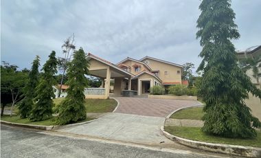 Casa en venta en Clayton - Ph Los Senderos de Camino de cruces