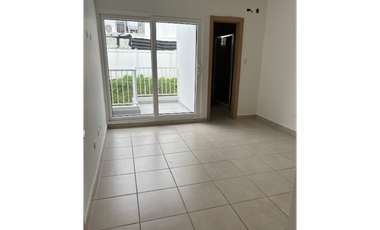 VENDO CASA EN PH VICTORIA EN  BRISAS DEL GOLF