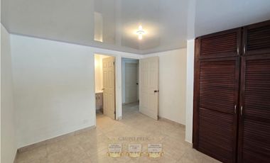 Venta de casa en Cerro Viento con Jardin