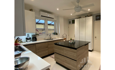 RAINFOREST VILLAS, VA CENTENIAL - CASA EN VENTA