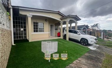 Venta de casa en Cerro Viento