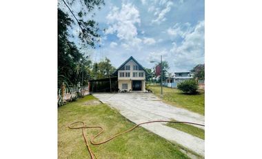 VENTA DE CASA , VIVE EN EL ENCANTO DE BOQUETE  .