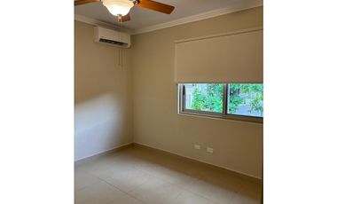 ALQUILER DE CASA EN CLAYTON - PH EMBASSY GARDENS