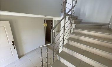 Casa Modelo Lyon en venta PH Reservas de Versalles - Remate Bancario