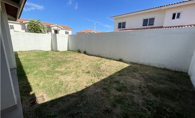 Casa Modelo Lyon en venta PH Reservas de Versalles - Remate Bancario