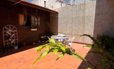 Chalet en venta en Bernal Centro