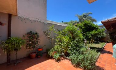 Chalet en venta en Bernal Centro