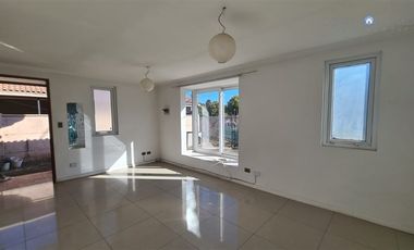 Casa en Arriendo en Mirador Andino, Machalí