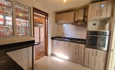 Casa en Arriendo en Mirador Andino, Machalí