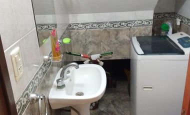 Casa en venta - 3 Dormitorios 2 Baños - 77.21Mts2 - Costa Azul