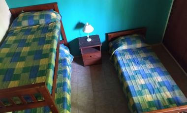 Casa en venta - 3 Dormitorios 2 Baños - 77.21Mts2 - Costa Azul