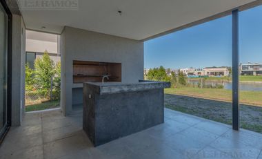 Casa en  SAN MATIAS PG