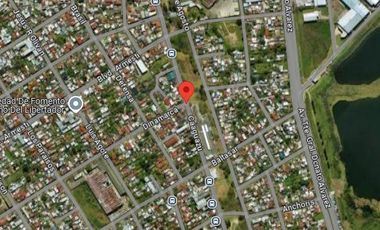 Casa en venta - 2 Dormitorios 1 Baño - 1.100Mts2 - Temperley, Lomas de Zamora