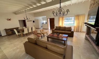 VENTA, CASA, COSTA ESMERALDA, RESIDENCIAL I, LOTE AL 200, 4 AMBIENTES