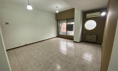 Departamento en Quilmes en venta 3 ambientes cercano a plaza Conesa