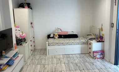 Venta  Chalet 9 Amb. S/Lote 20x45  Ramos Mejía  con Piscina