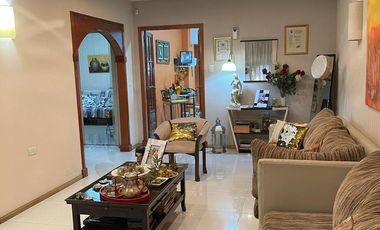 Venta  Chalet 9 Amb. S/Lote 20x45  Ramos Mejía  con Piscina
