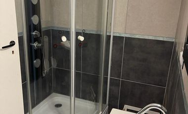 Venta  Chalet 9 Amb. S/Lote 20x45  Ramos Mejía  con Piscina