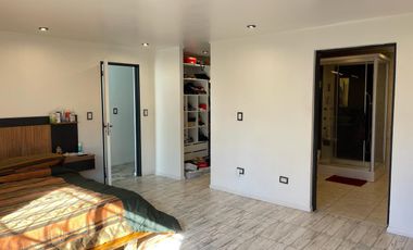 Venta  Chalet 9 Amb. S/Lote 20x45  Ramos Mejía  con Piscina