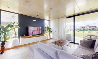 Espectacular casa 7 amb en La Calesa, Pilara | VCO Propiedades