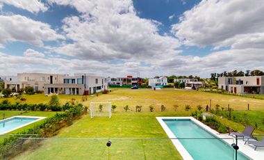 Espectacular casa 7 amb en La Calesa, Pilara | VCO Propiedades