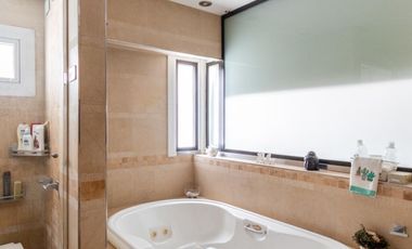 Departamento en el barrio La Imprenta con dormitorio en suite