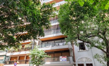 Departamento en el barrio La Imprenta con dormitorio en suite