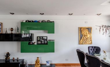 Departamento en el barrio La Imprenta con dormitorio en suite