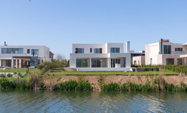 Casa a la laguna en Pilara - La Calesa Orientacion NO | Mallmann Propiedades
