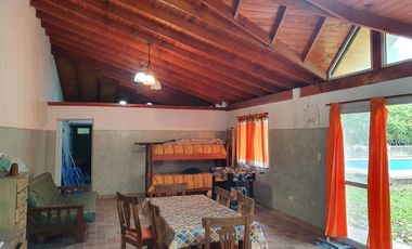 Casa Quinta en Barrio Parque Los Ombúes