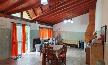 Casa Quinta en Barrio Parque Los Ombúes