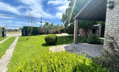 Venta Casa con Pileta  General Lagos