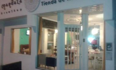 Casa en venta - 2 Dormitorios 3 Baños - Cochera - 200Mts2 - Berazategui