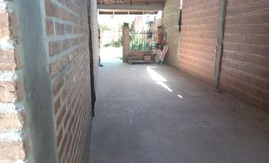 Casa en venta - 2 Dormitorios 1 Baño - Cochera - 273Mts2 - Berazategui