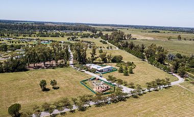 Casa a la venta en everlinks Golf lote 90