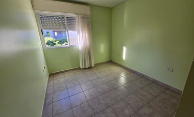 Casa en  alquiler en BARRIO RINCON CLUB DE CAMPO, 3 dormitorios, con quincho y pileta