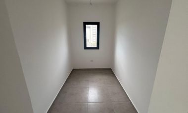 Casa en Venta en San Sebastian TRES DORMITORIOS ppal en suite con vestidor!!! En San Sebastian Area 12