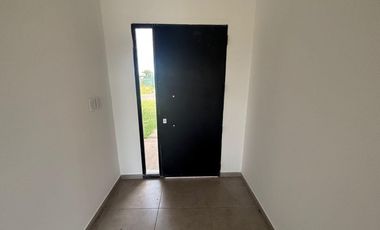 Casa en Venta en San Sebastian TRES DORMITORIOS ppal en suite con vestidor!!! En San Sebastian Area 12