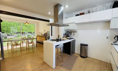 Muy buena casa en venta en la herradura en calle cerrada