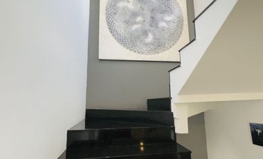 Muy buena casa en venta en la herradura en calle cerrada