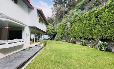 Muy buena casa en venta en la herradura en calle cerrada