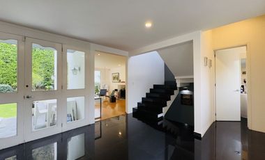 Muy buena casa en venta en la herradura en calle cerrada