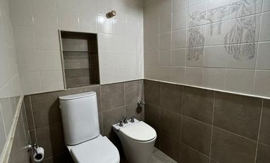 RETASADA! - Casa de 3 dormitorios - Venta